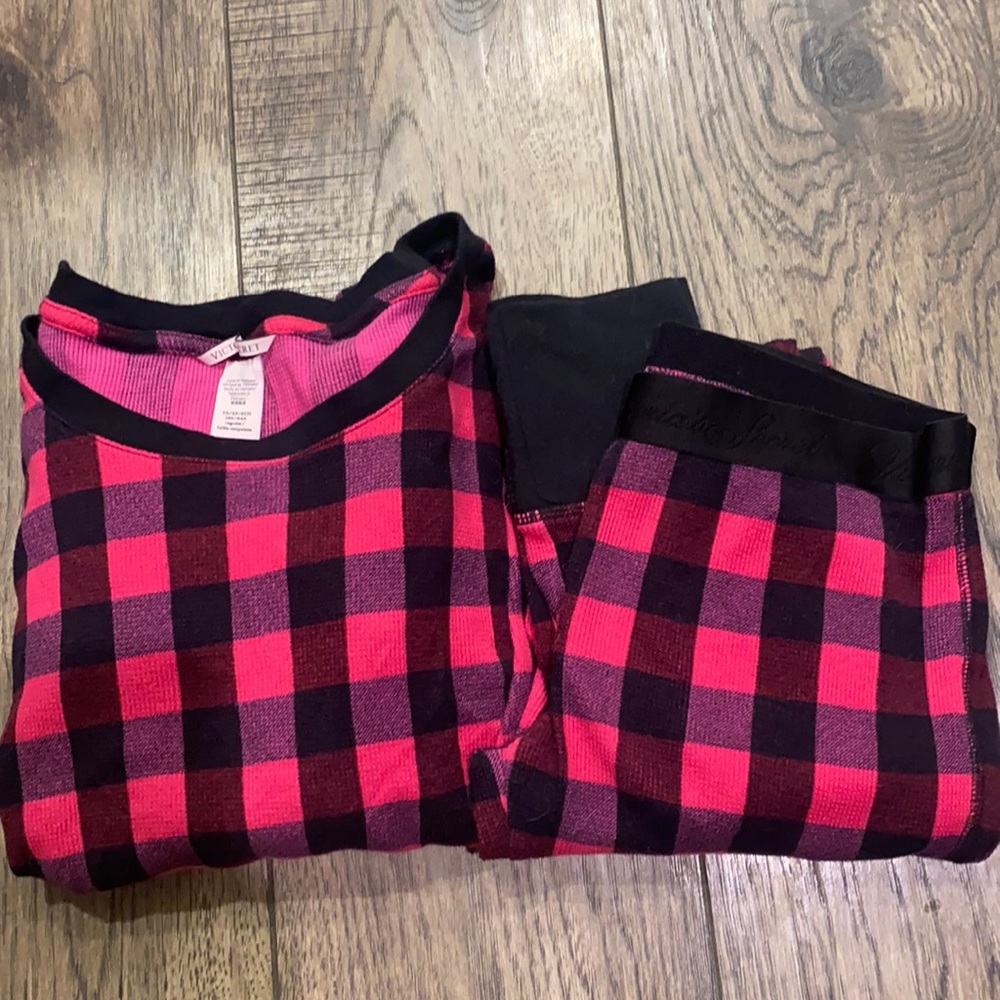 Victoria’s Secret Pajama Set